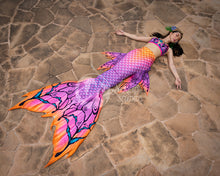 Load image into Gallery viewer, Fluttering Dream swimmable mermaid tail