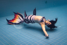 Load image into Gallery viewer, Monochrome Cardinal swimmable mermaid tail