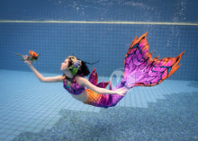 Load image into Gallery viewer, Fluttering Dream swimmable mermaid tail
