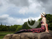 Load image into Gallery viewer, [NSxMC] Blood Boiling triangle bikini top
