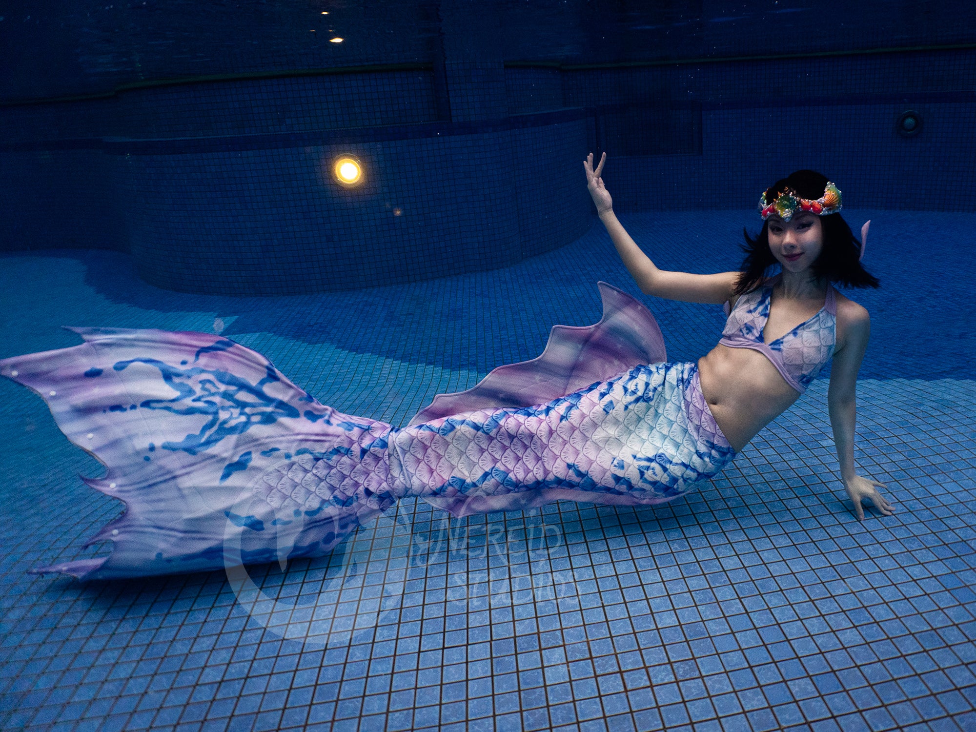 Winter Mirage swimmable mermaid tail [LEGACY FABRIC] –